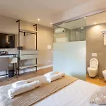 Lumina3 Luxury Pensjonat 4*