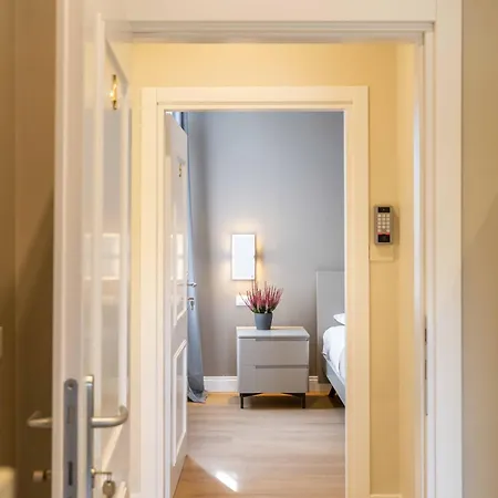Lumina3 Luxury 4* Roma